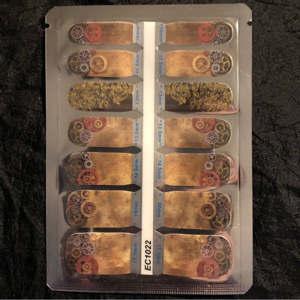 Set of 4 Geek Nail Wrap Art: Tim Burton, Doctor Who, Steampunk new - Picture 15 of 16